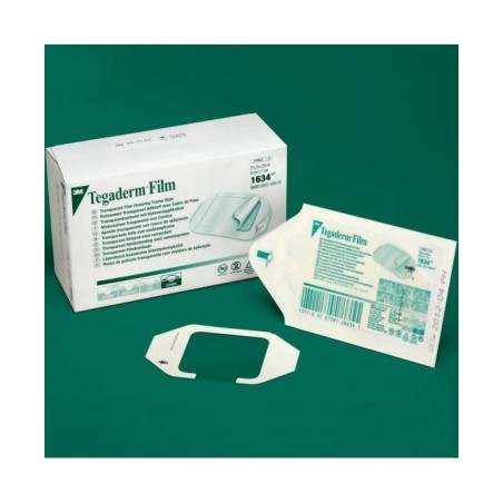 Medicazione tegaderm film trasparente ed impermeabile 4,4 x 4,4 cm