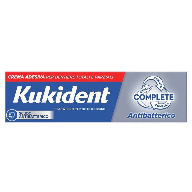 Kukident Antibatterico Crema Adesiva Dentiere 40 G